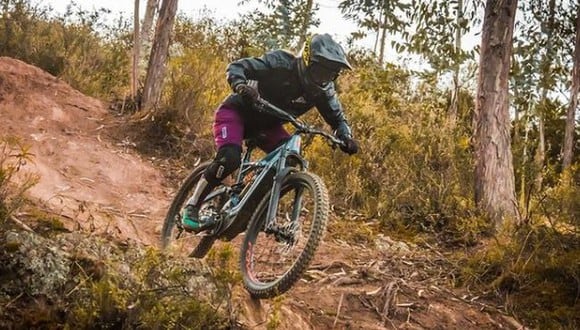 Aissa Hamann, la ciclista de downhill y enduro que lleva la adrenalina en las venas. (Foto: Instagram/Pamuri Bike Park)
