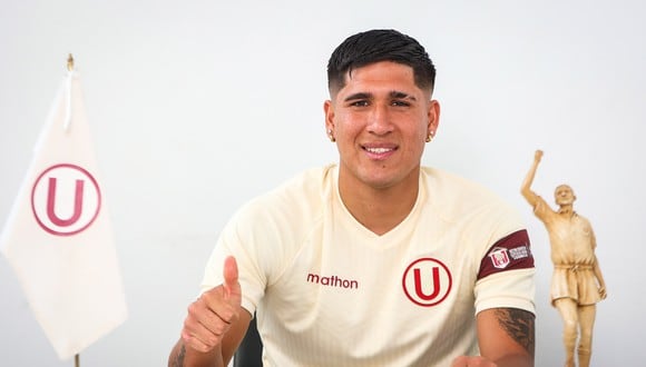 José Luján firmó por Universitario de Deportes por todo el 2023. (Foto: Universitario de Deportes)