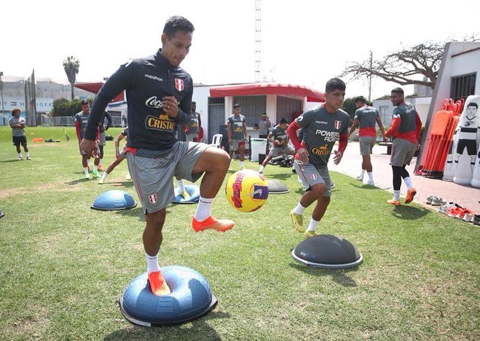 La Selección Peruana cumplió su quinto día de entrenamientos en Videna. (FPF / Twitter)