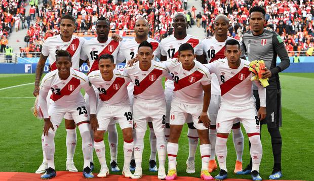 Perú utilizó Umbro en el Rusia 2018 (Fotos: AFP)