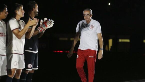 Gregorio Pérez se encuentra en Uruguay, por lo que Universitario gestiona su retorno para los entrenamientos. (Foto: Agencias)