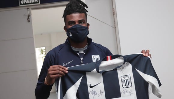 Alianza Lima realiza subasta de camisetas para la lucha del coronavirus. (Foto: Alianza Lima)