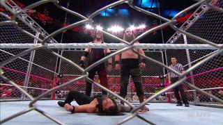 No hay piedad: Kane regresó para masacrar a Roman Reigns y ayudar a Braun Strowman en RAW [VIDEO]