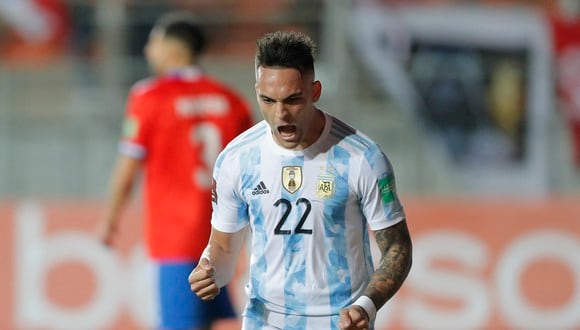 Chile cayó 2-1 ante Argentina en el duelo por la Jornada 15 de Eliminatorias Qatar 2022. (Foto: AFP)
