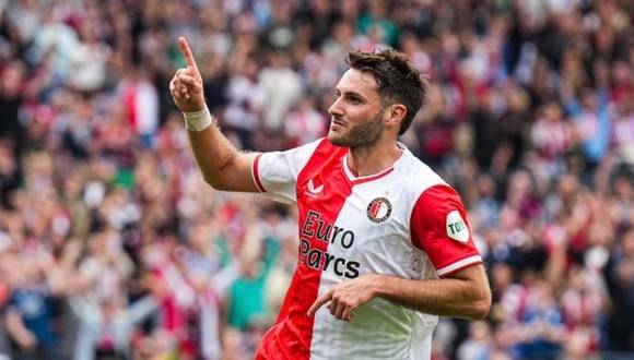Santiago Giménez brilla con doblete en la victoria del Feyenoord ante Almere City. (Foto: Agencias)
