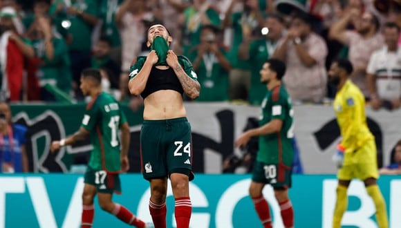 México quedó eliminado del Mundial Qatar 2022, tras vencer por 2-1 a Arabia Saudita. El cuadro azteca necesitaba una mejor diferencia de goles a favor. (Foto: Khaled DESOUKI / AFP).