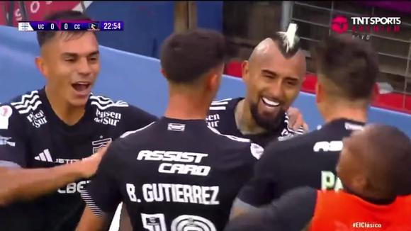 El gol de Arturo Vidal para el 1-0 de Colo Colo vs. U. Católica. (Video: TNT Sports)
