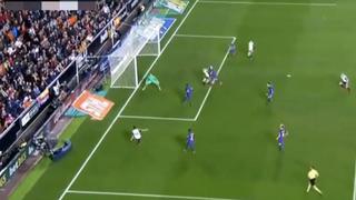 ¡El gol que grita toda La Liga! Genial desborde de Gayá y exquisita definición de Rodrigo ante Barcelona