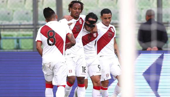 Gianluca Lapadula expresó su emoción por el triunfo de Perú. (Foto: FPF)