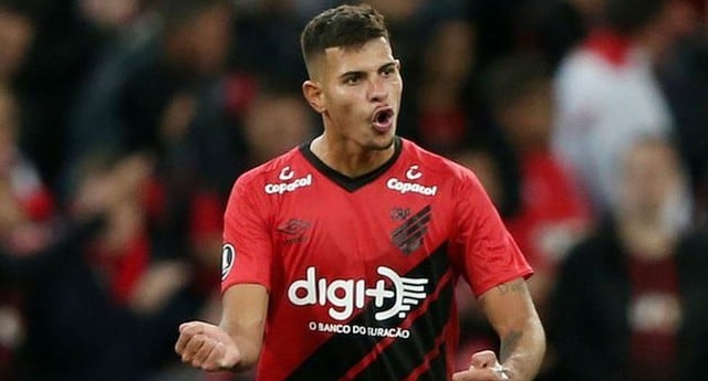 3.- Bruno Guimaraes (Brasil), en 22.2 millones de dólares. (Foto: Agencias)