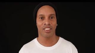 Conmovedor: Ronaldinho dio mensaje de despedida y sorprendió con anuncio en Facebook [VIDEO]