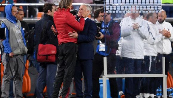 Didier Deschamps se refirió al repechaje y a Perú como posible rival de Francia. (Foto: AP)