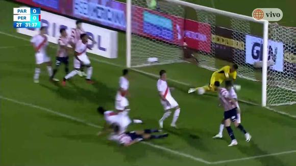Atajada de Pedro Gallese para evitar el 1-0 de Paraguay sobre Perú. (Video: América TV)