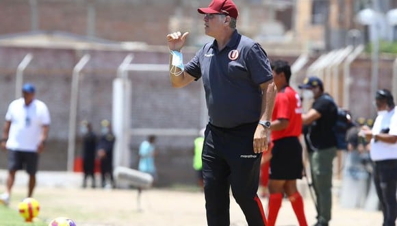 Álvaro Gutiérrez cumplió su segundo partido al mando de Universitario. (Foto: Leonardo Fernández / @photo.gec)