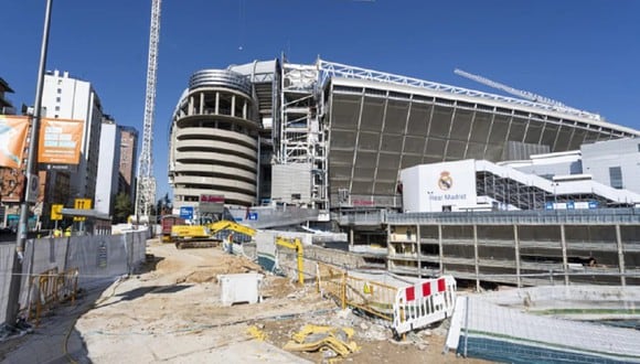 Las obras en el Santiago Bernabéu se paralizaron algunas semanas por el confinamiento. (Foto: As)