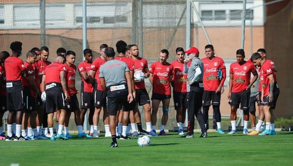 La Selección Peruana cumplió su primer entrenamiento en Barcelona. (Foto: Daniel Apuy / @photo.gec)