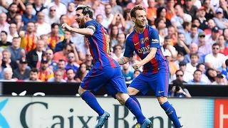 Messi sigue en racha y le marcó al Valencia, aunque con polémica