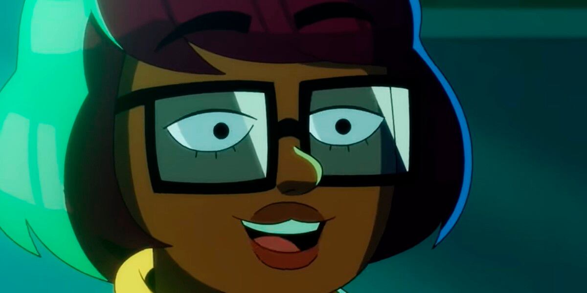 Scooby-Doo! Brasil on X: Na nova série Velma, Daphne foi criada por duas  mães policiais, lida com traumas de abandono e é a garota mais popular do  colégio. Mas vai ter que