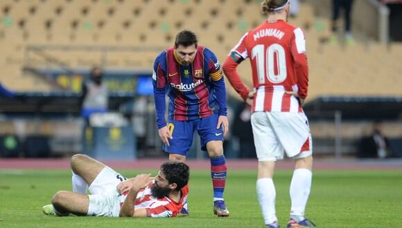 El otro ángulo de la expulsión de Lionel Messi. (Foto: AFP)