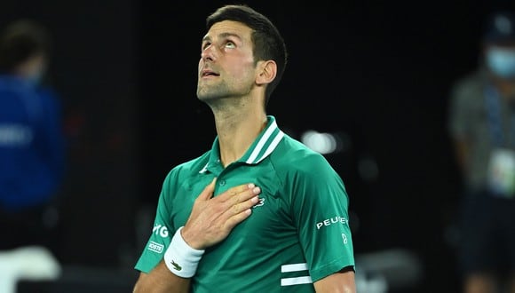 Novak Djokovic superó la marca de Roger Federer y ya lleva 311 semanas como número uno de la ATP. (Foto: EFE)