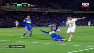 Involuntaria mano de Advíncula: VAR cobró penal por su quite en el Boca vs. Rosario [VIDEO]  