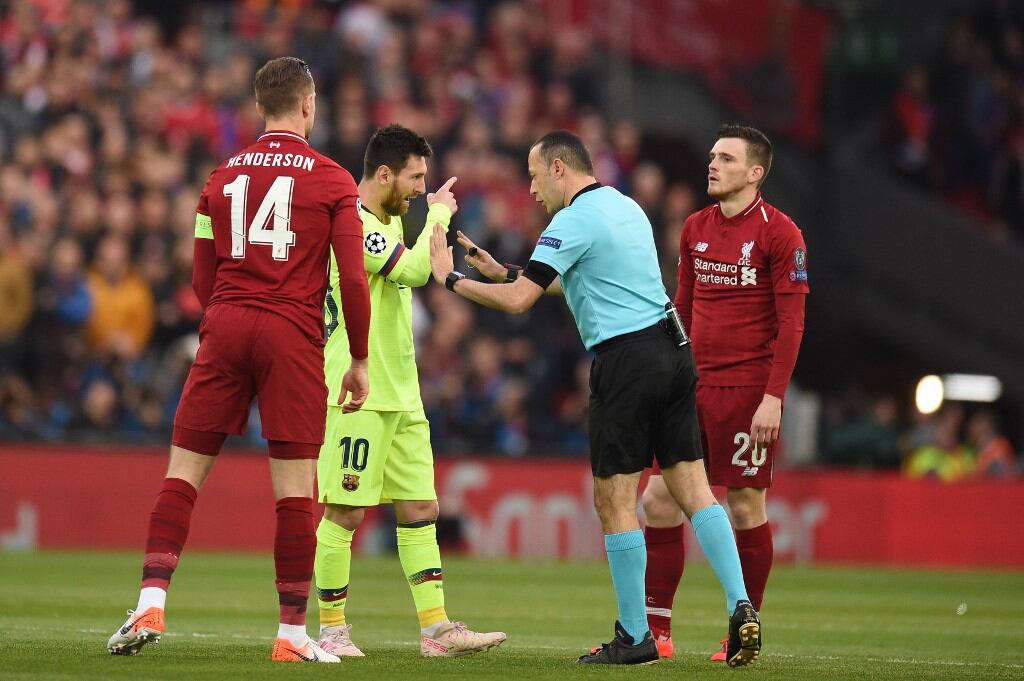 Robertson habló sobre su episodio con Messi casi un año después de la clasificación del Liverpool en esa serie y su posterior consagración en el certamen. (Foto: AFP)