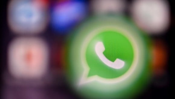 WhatsApp comienza a desplegar los “canales” en la aplicación beta. (Photo by AFP)