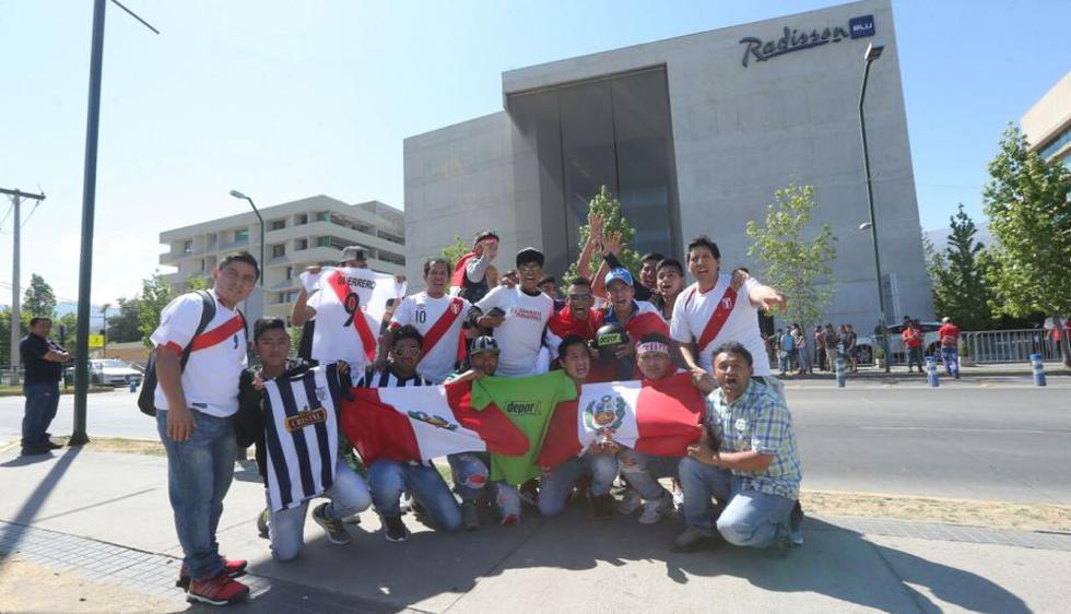 La Selección Peruana choca contra Chile este martes. El aliento no falta. (Jesús Saucedo)