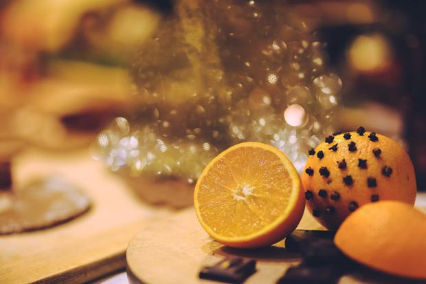 La naranja es una fruta recomendada en la mesa familiar (Foto: Pexels)