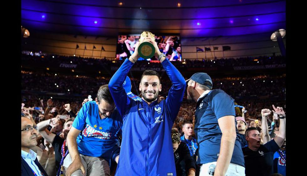 El festejo de Francia del Mundial Rusia 2018, por primera vez, en el Stade de France. (Foto: Reuters)