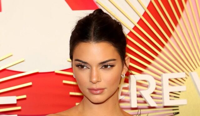 Debido a su frenético ritmo de vida, Kendall Jenner podría ser vista como  frívola. (AFP)