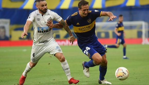 Boca Juniors y Santos protagonizaron un duelo muy cerrado en el campo de juego. Empataron sin goles en La Bombonera y cierran la llave en Sao Paulo el  próximo 13 de enero.  (Foto: AFP)