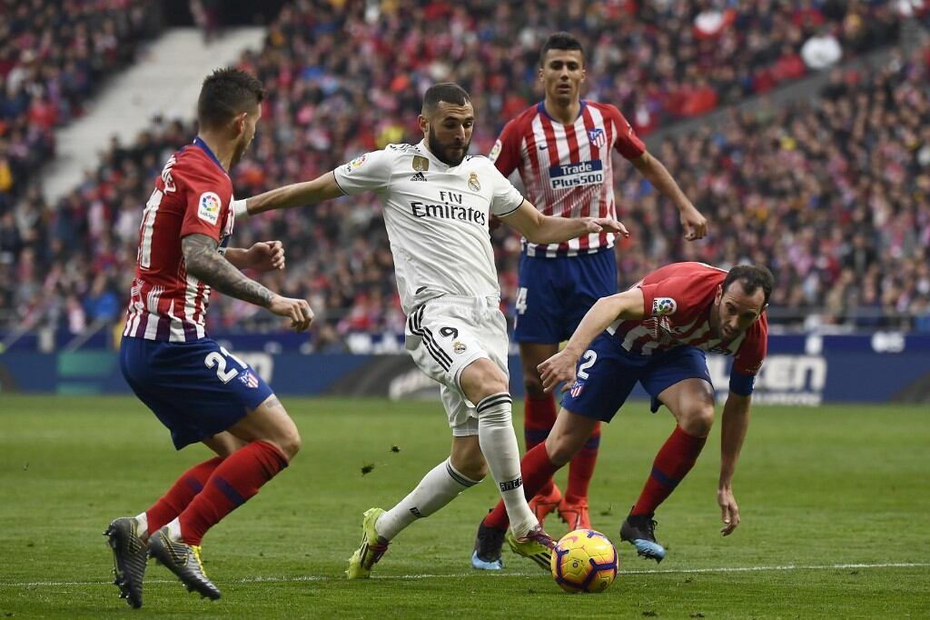 Real Madrid y Atlético de Madrid protagonizan una nueva edición del clásico en el King Abdullah Sports City. (Foto: AFP)