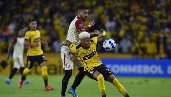 ESPN, Universitario vs. Barcelona EN VIVO: chocan en Guayaquil HOY por la Copa Libertadores. (Foto: AFP)