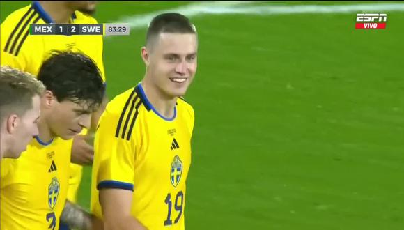 Mattias Svanberg anotó el 2-1 de Suecia sobre México. (Foto: Captura)