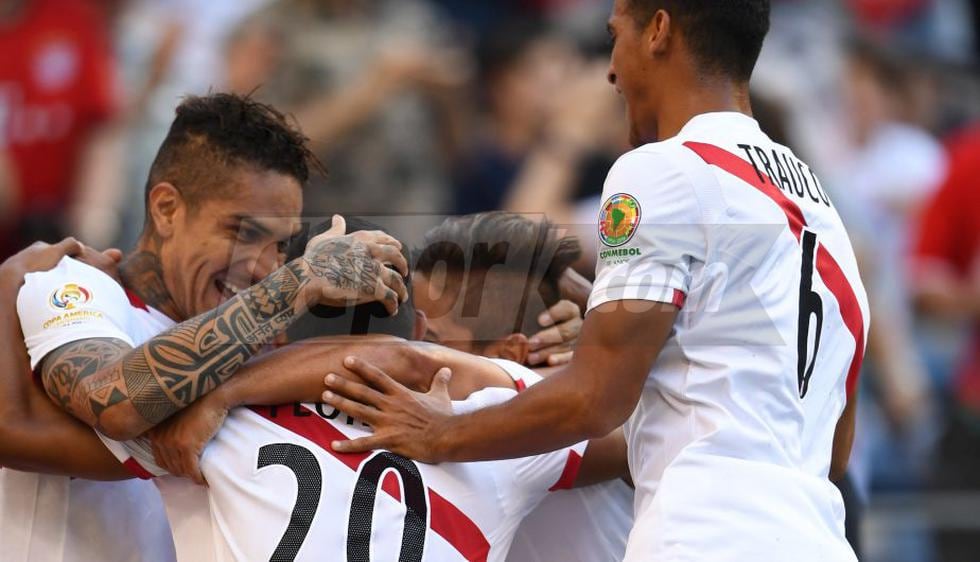 Paolo Guerrero se convirtió en el goleador histórico  de la Selección Peruana con su gol ante Haití. (Daniel Apuy)