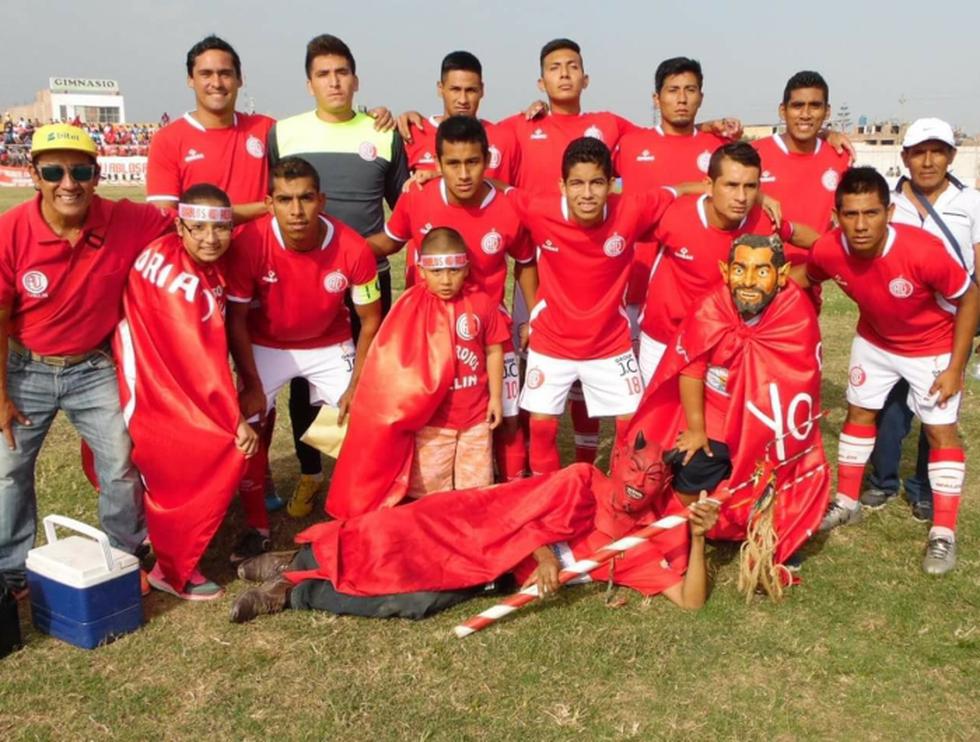 Alfonso Ugarte de Trujillo, los 'Diablos Rojos' de Chiclín. Ganaron la primera Copa Perú, en 1967. (Facebook)