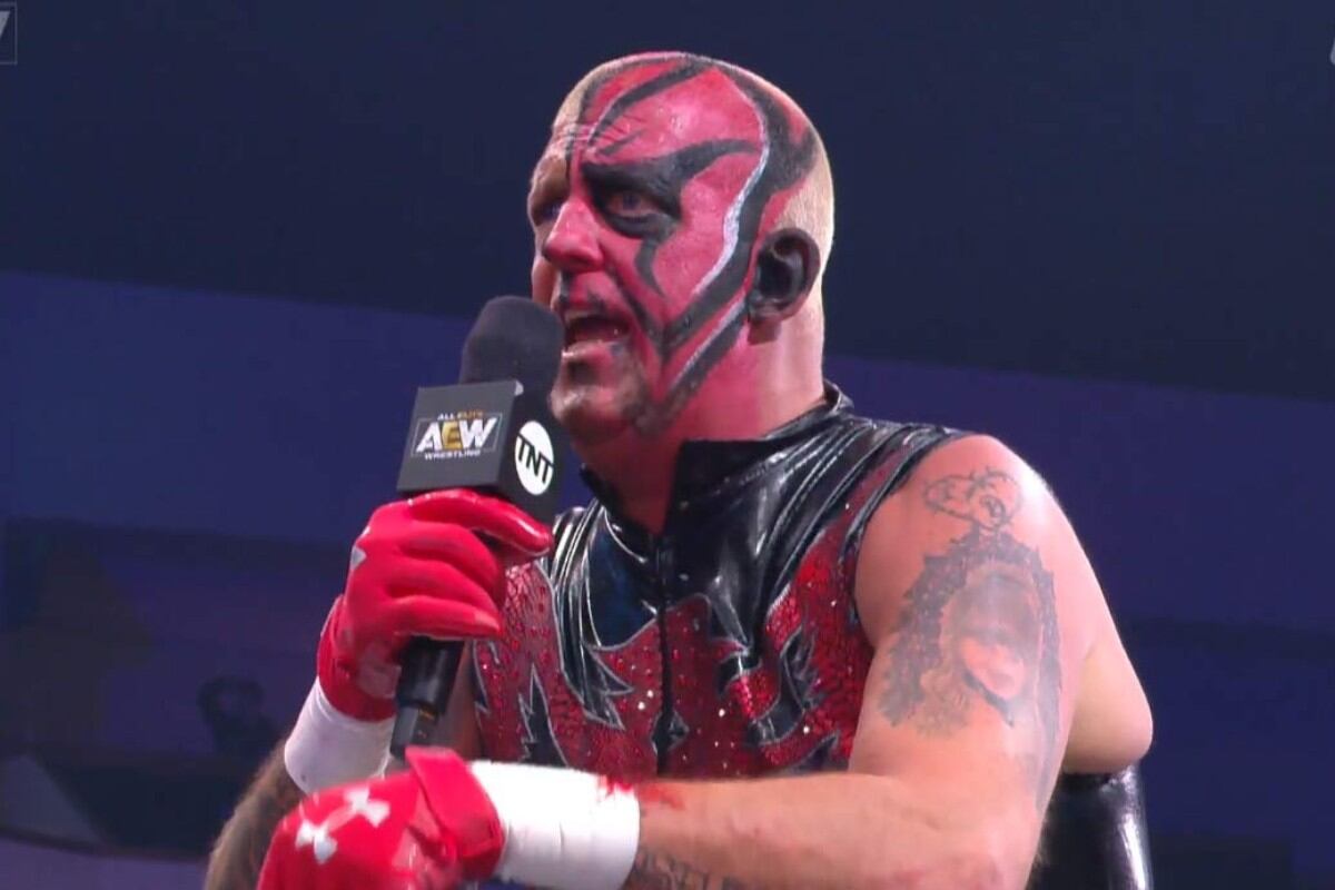 Dustin Rhodes es uno de los luchadores principales de AEW. En WWE, usó el nombre de Goldust. (Foto: AEW)