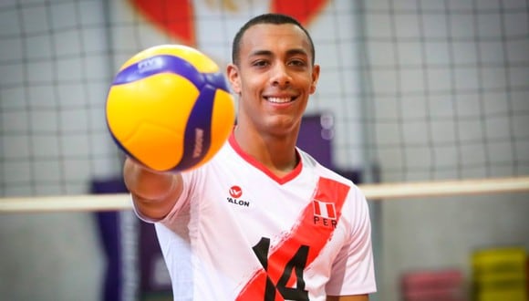 Alvaro Hidalgo pertenece a la selección de mayores de voleibol. (Foto: Puro Voley)