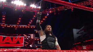 ¡Se vengó! Roman Reigns atacó a Braun Strowman con una silla (VIDEO)
