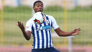 Alianza Lima: ¿Aldair Fuentes como defensa o volante ante Sporting Cristal? [VIDEO]