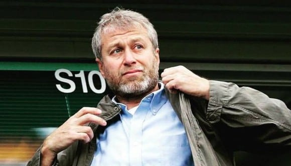 Roman Abramovich dejó la administración del Chelsea a los responsables de la fundación benéfica del club. (Foto: AP)