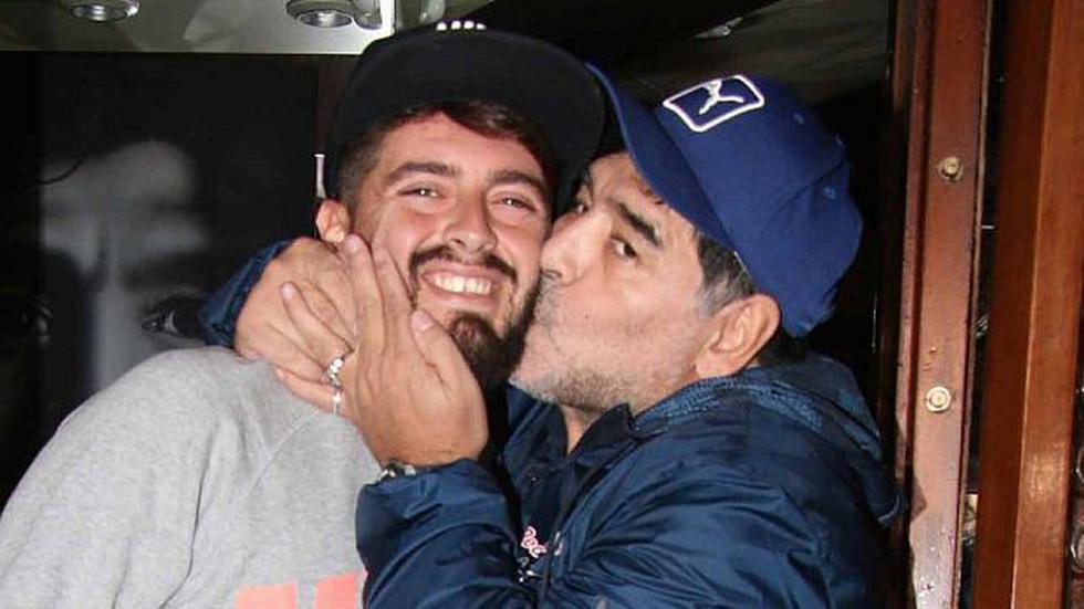Así fue fue el encuentro entre Diego Maradona y su hijo. (Foto Clarín)