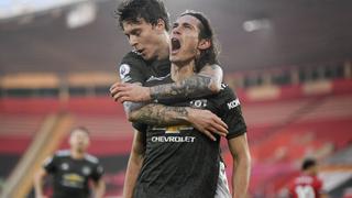 Espectacular lo de Cavani: marcó doblete de cabeza y remontó en 18′ para el triunfo del United [VIDEO]