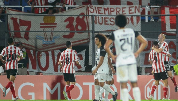 Estudiantes vs. Tacuary EN VIVO: se enfrentan por la Sudamericana. (Foto: EFE)