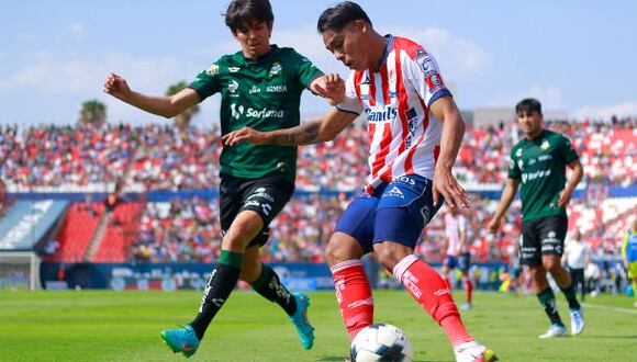 No les alcanzó: Santos Laguna derrotó 3-1 a San Luis pero quedó fuera del repechaje en la Liga MX. (Foto: Getty Images)