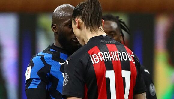 Zlatan Ibrahimovic vio la roja en partido por cuartos de final de la Copa Italia. (Getty Images)
