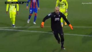 Un arquero que la conoce: Dmitrovic puso el 1-0 de Eibar sobre Atlético en LaLiga Santander [VIDEO]