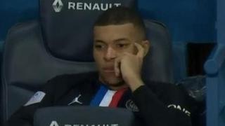 El berrinche de Mbappé: la molestia del francés tras ser cambiado para que ingrese Icardi