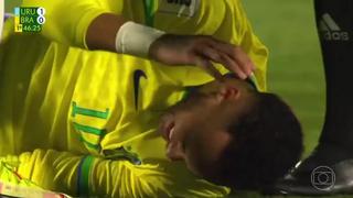 ¡Entre lágrimas! Neymar sufrió lesión y fue sustituido en Uruguay vs. Brasil